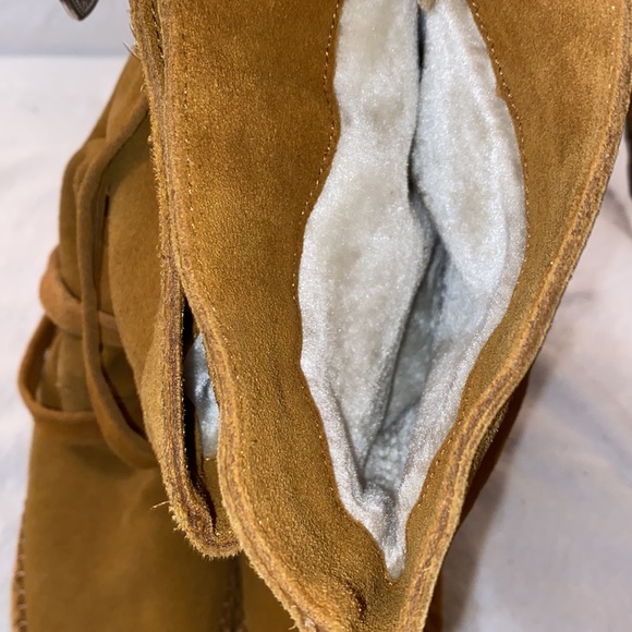 NWOT Genuine suede boots - Picture 6 of 7